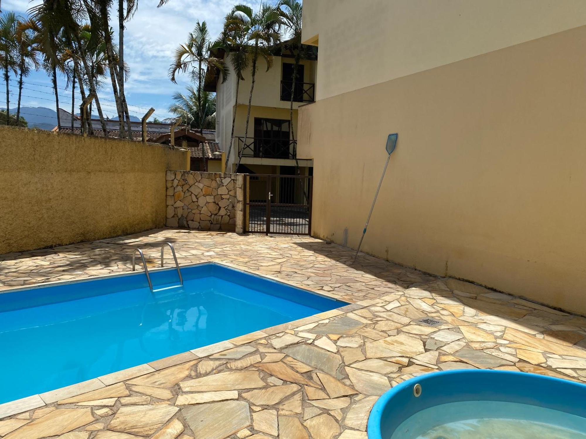 Triplex Piscina Churrasqueira Lava E Seca Wi-Fi E 2 Tvs Em Condominio Com 90M2 No Centro De Ubatuba Eksteriør bilde