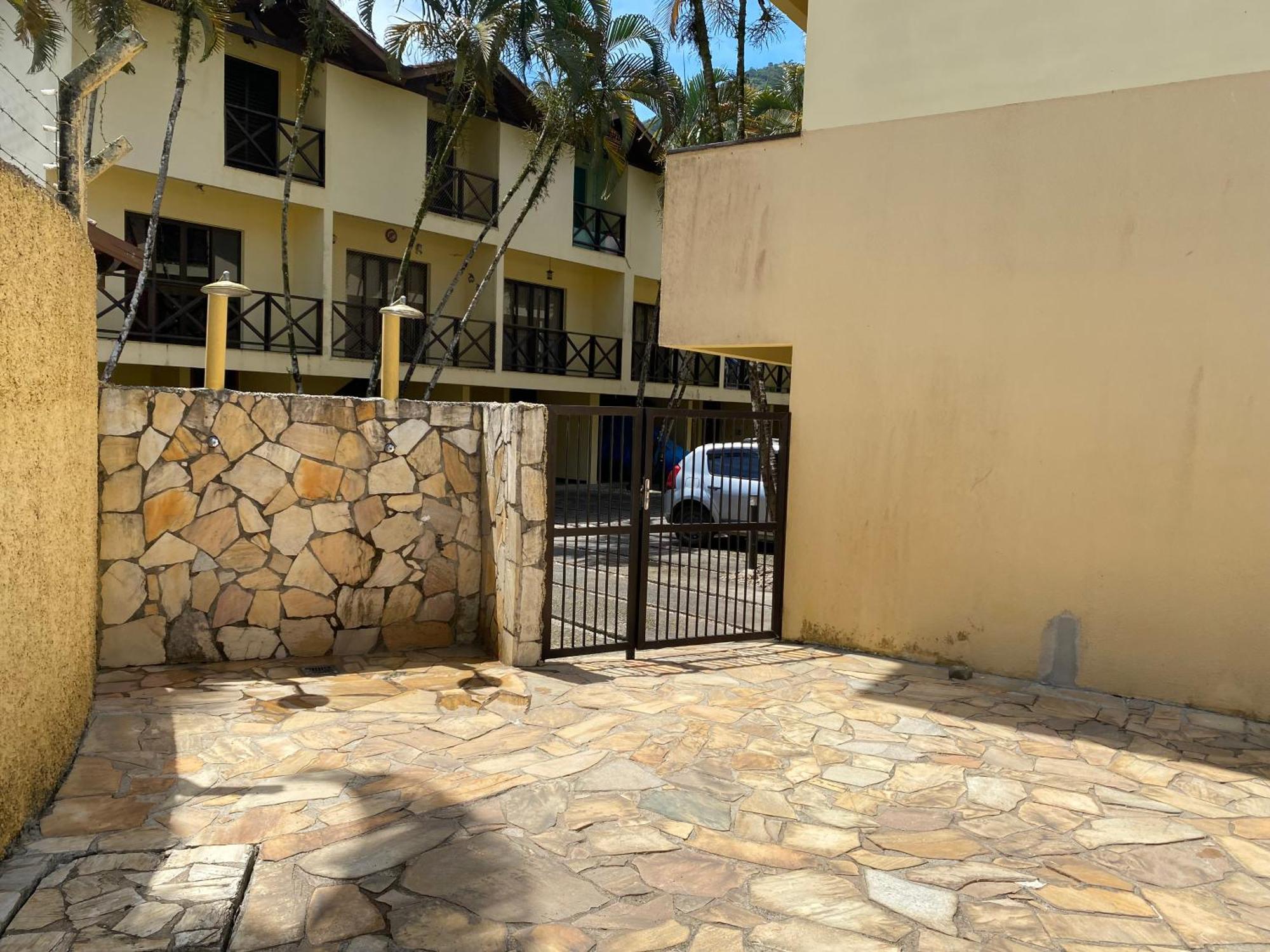Triplex Piscina Churrasqueira Lava E Seca Wi-Fi E 2 Tvs Em Condominio Com 90M2 No Centro De Ubatuba Eksteriør bilde